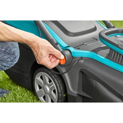 Gardena Akku-Rasenmäher Set PowerMax Li-40/37 Inkl. Akku Und Ladegerät 8 Gardena Akku-Rasenmäher Set PowerMax Li-40/37 Inkl. Akku Und Ladegerät – Bild 6