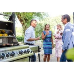 Napoleon Gasgrill Legend LD485 Mit 4 Brennern, Sizzle Zone, Heck-, Seitenbrenner -Garten & Außenbereich LD485RSIBPSS 06 Lifestyle